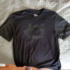 Nike tshirt
